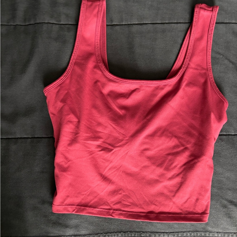 HALARA Women's Red Cropped Tank Top